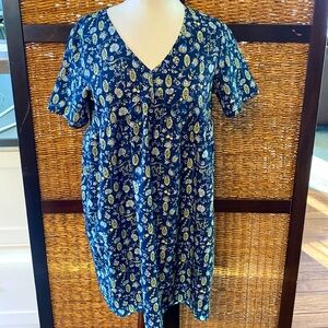 Small navy blue V neck light weight dress